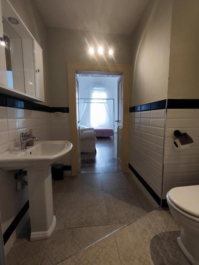 La Suite Di Eva Mola di Bari Extérieur photo